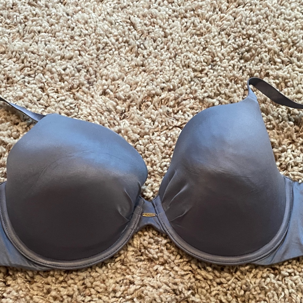 Blue-violet Victorias Secret bra